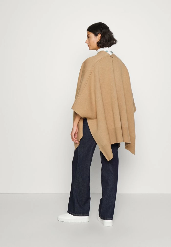 MICHAEL Michael Kors REVERSIBLE LOGO PONCHO - Cape - Cafe 5 MICHAEL Michael Kors REVERSIBLE LOGO PONCHO - Cape - Cafe - Image 3