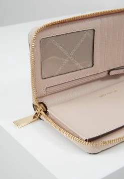 MICHAEL Michael Kors JET SET FLAT CASE CROSSGRAIN - Wallet - Soft Pink -MICHAEL Michael Kors shop 04f0eaa754a74f38b1ce27b28b5dd8ce