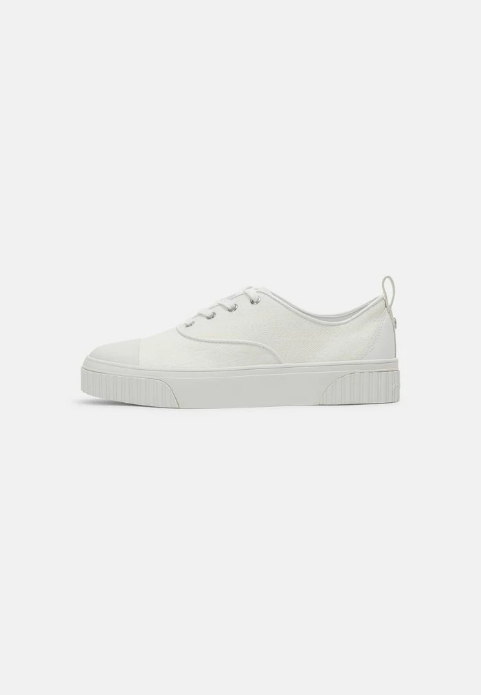 MICHAEL Michael Kors OLLIE LACE UP - Trainers - Optic White 4 MICHAEL Michael Kors OLLIE LACE UP - Trainers - Optic White - Image 2