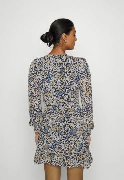 MICHAEL Michael Kors WRAP DRESS - Day Dress - Chambray 10 MICHAEL Michael Kors WRAP DRESS - Day Dress - Chambray -MICHAEL Michael Kors shop 0bc2791fb71540449d1f7cc672f3378b