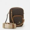 MICHAEL Michael Kors ELLIOT UTILITY CAMRA XBODY - Across Body Bag - Brown -MICHAEL Michael Kors shop 0cdf254fbfce49469d7be9aa3900436d