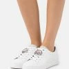 MICHAEL Michael Kors KEATON LACE UP - Trainers - Pearl Grey