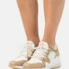 MICHAEL Michael Kors LIV TRAINER - Trainers - Camel/multicolor 1 MICHAEL Michael Kors LIV TRAINER - Trainers - Camel/multicolor -MICHAEL Michael Kors shop 10cb44c13df04df5b56389e83a029fbf