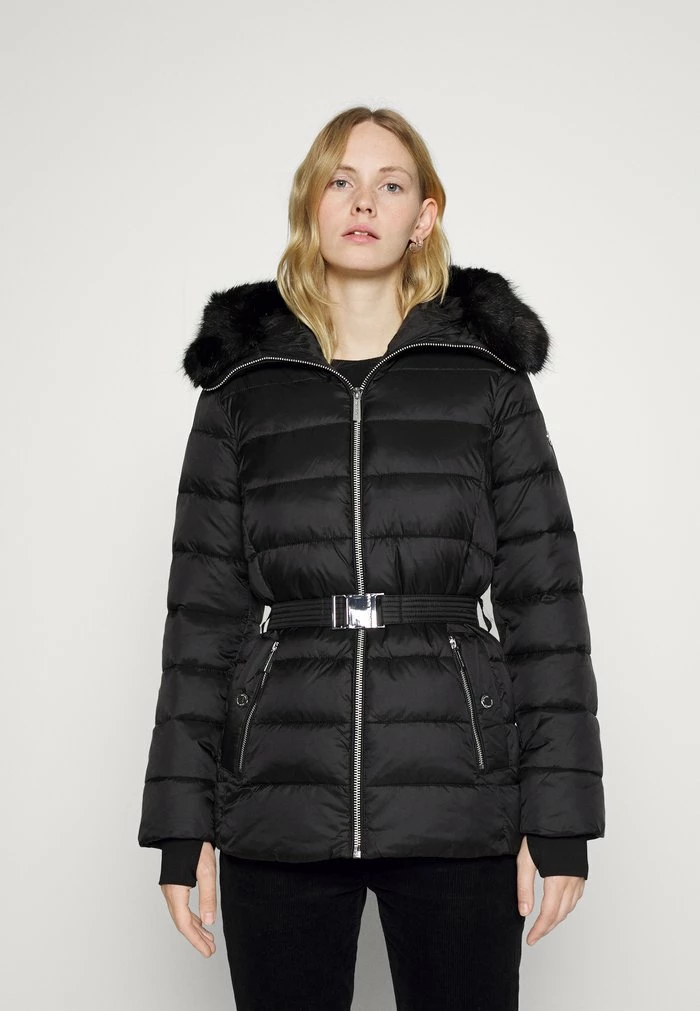 MICHAEL Michael Kors BELTED HORIZONTAL QUILTED PUFFER COAT WITH SNAP OFF - Winter Jacket - Black 3 MICHAEL Michael Kors BELTED HORIZONTAL QUILTED PUFFER COAT WITH SNAP OFF - Winter Jacket - Black