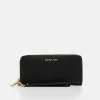 MICHAEL Michael Kors JET SET WALLET - Wallet - Black