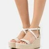 MICHAEL Michael Kors SERENA WEDGE - Platform Sandals - Vanilla