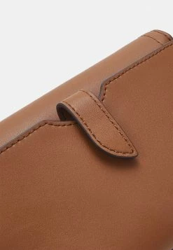 MICHAEL Michael Kors XBODY - Across Body Bag - Brown -MICHAEL Michael Kors shop 14f0058c617444989c40e8cc41aedab7