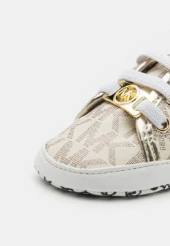 MICHAEL Michael Kors BABY BORIUM - First Shoes - Vanilla -MICHAEL Michael Kors shop 1ad9f7f3afd34c2399a75b5fb7a1758a