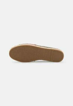 MICHAEL Michael Kors KENDRICK - Espadrilles - Brown 13 MICHAEL Michael Kors KENDRICK - Espadrilles - Brown -MICHAEL Michael Kors shop 1e6ab1aff8a9471394dc02ec4f94dcd7