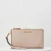 MICHAEL Michael Kors JET WRISTLET - Wallet - Soft Pink 1 MICHAEL Michael Kors JET WRISTLET - Wallet - Soft Pink -MICHAEL Michael Kors shop 207f4456b2b2440d83c1963225132695