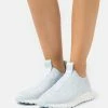 MICHAEL Michael Kors BODIE - Trainers - Soft Sky