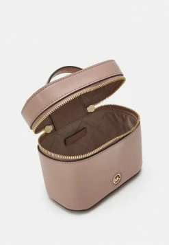 MICHAEL Michael Kors OVAL TRUNK XBODY - Across Body Bag - Fawn -MICHAEL Michael Kors shop 252748a3aed547a2866968f67e04bb3d