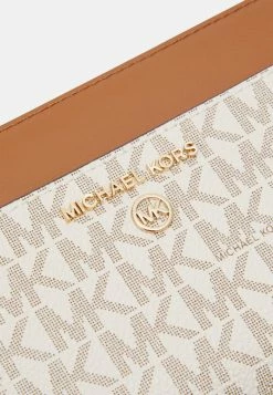 MICHAEL Michael Kors JET POCKET - Wallet - Vanilla -MICHAEL Michael Kors shop 26a386dcbc85412b8ed26419ef3e839a