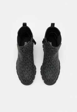 MICHAEL Michael Kors RIDLEY CHELSEA - Classic Ankle Boots - Black -MICHAEL Michael Kors shop 2b1fe72197e74248a37e6e45064edc28