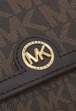 MICHAEL Michael Kors FREYA XBODY - Handbag - Brown -MICHAEL Michael Kors shop 30937d17c11c403a9cffbf35746d384e