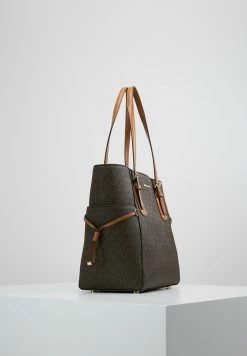 MICHAEL Michael Kors VOYAGER SIGNATURE TOTE - Handbag - Brown -MICHAEL Michael Kors shop 31f7700d395c45269da38d333bc89152
