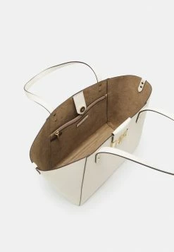 MICHAEL Michael Kors KARLIE TOTE - Tote Bag - Cream -MICHAEL Michael Kors shop 320bbc59d01344a99d72851459265d87