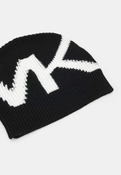 MICHAEL Michael Kors LOGO BEANIE - Beanie - Black/white -MICHAEL Michael Kors shop 32243956a2c447938ba7143654b77480