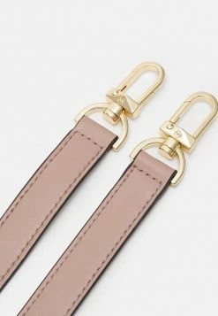 MICHAEL Michael Kors OVAL TRUNK XBODY - Across Body Bag - Fawn -MICHAEL Michael Kors shop 32de3be7138a4d949338fdf62c9d9676