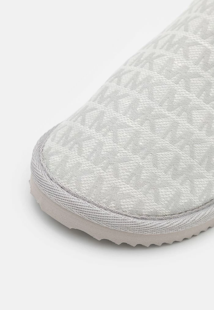 MICHAEL Michael Kors JANIS - Slippers - Optic White/multicolor 9 MICHAEL Michael Kors JANIS - Slippers - Optic White/multicolor - Image 7