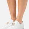 MICHAEL Michael Kors KEATON LACE UP - Trainers - Bright White -MICHAEL Michael Kors shop 3510bbd82bbd4c7996437b9f265d9229