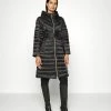 MICHAEL Michael Kors LONG FITTED PUFFER - Down Coat - Black 2 MICHAEL Michael Kors LONG FITTED PUFFER - Down Coat - Black -MICHAEL Michael Kors shop 353a3eddf6e34bc08ea1a6ac34824043