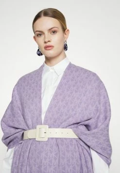 MICHAEL Michael Kors BOLD INTARSIA PONCHO - Cape - Lavender Mist 11 MICHAEL Michael Kors BOLD INTARSIA PONCHO - Cape - Lavender Mist -MICHAEL Michael Kors shop 3790d015d5d64104b62f488a3999e213