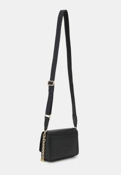 MICHAEL Michael Kors FREYA - Handbag - Black 7 MICHAEL Michael Kors FREYA - Handbag - Black -MICHAEL Michael Kors shop 398eef6011ba4063a409ce232ef8a405