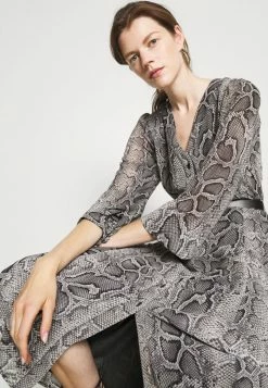 MICHAEL Michael Kors SUPER SNAKE KATE - Shirt Dress - Malachitegry 11 MICHAEL Michael Kors SUPER SNAKE KATE - Shirt Dress - Malachitegry -MICHAEL Michael Kors shop 3d0b4238eced451cb313626e495a2f32