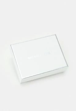 MICHAEL Michael Kors JET SET COIN CARD CASE - Wallet - Crimson -MICHAEL Michael Kors shop 3eacf9ae29974d1f8aea4f3ec7217920