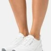 MICHAEL Michael Kors ALLIE STRIDE TRAINER - Trainers - Optic White
