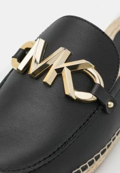 MICHAEL Michael Kors IZZY SLIDE - Mules - Black 15 MICHAEL Michael Kors IZZY SLIDE - Mules - Black -MICHAEL Michael Kors shop 40ba55431849466fa0133e305e7a4a2c