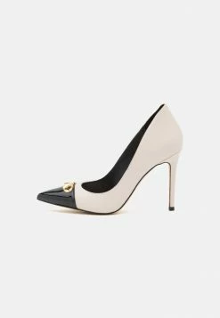 MICHAEL Michael Kors PARKER - Classic Heels - Light Cream