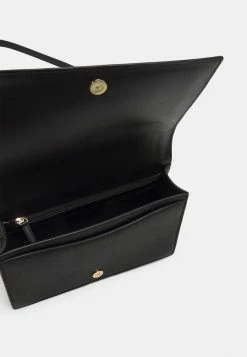 MICHAEL Michael Kors JET XBODY - Across Body Bag - Black 9 MICHAEL Michael Kors JET XBODY - Across Body Bag - Black -MICHAEL Michael Kors shop 4945ed36f20c4552acfdfa582356b4da