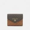 MICHAEL Michael Kors JET SET CHARM TRIFOLD - Wallet - Brown -MICHAEL Michael Kors shop 49b1d458addf4470b405692f695e7e7b