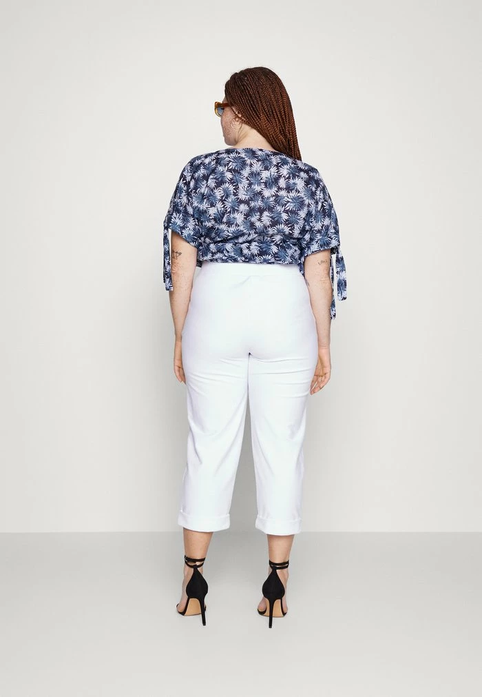 MICHAEL Michael Kors SOLID ROLLD CUF - Trousers - White 5 MICHAEL Michael Kors SOLID ROLLD CUF - Trousers - White - Image 3