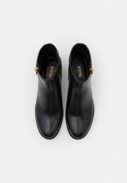 MICHAEL Michael Kors LAINEY - Classic Ankle Boots - Black/brown -MICHAEL Michael Kors shop 5225d347db2a409c86cea260aa4ed029