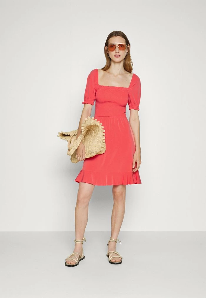 MICHAEL Michael Kors SMOCKED DRESS - Day Dress - Sangria 4 MICHAEL Michael Kors SMOCKED DRESS - Day Dress - Sangria - Image 2