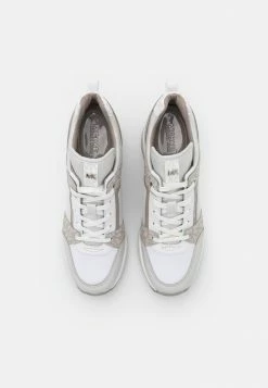 MICHAEL Michael Kors GEORGIE TRAINER - Trainers - Pearl Grey -MICHAEL Michael Kors shop 5ca3475dc3e84f038165e3ddf310e6b2