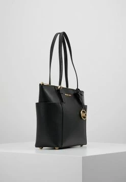 MICHAEL Michael Kors JET SET - Handbag - Black -MICHAEL Michael Kors shop 633c8faf18c144e4959df21de5ec2c8a