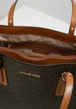 MICHAEL Michael Kors VOYAGER SIGNATURE TOTE - Handbag - Brown -MICHAEL Michael Kors shop 69d5c33914ea487d8b5c32ae4c29ebf1