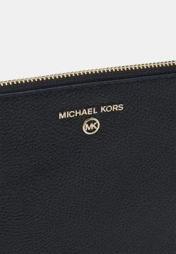MICHAEL Michael Kors JET CHARM WRISTLET - Clutch - Black 11 MICHAEL Michael Kors JET CHARM WRISTLET - Clutch - Black -MICHAEL Michael Kors shop 6d9aefefc198450ea880b51906bd26e2