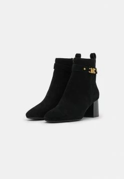 MICHAEL Michael Kors FARRAH - Ankle Boots - Black 11 MICHAEL Michael Kors FARRAH - Ankle Boots - Black -MICHAEL Michael Kors shop 72fc0db840ee4d509734a9431bdb24e8