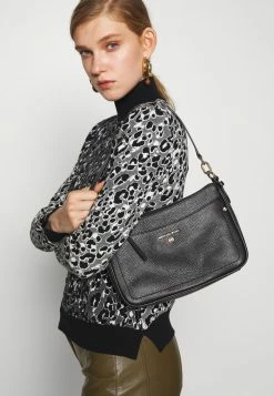 MICHAEL Michael Kors JET SET CHARM POCHETTE XBODY - Handbag - Black