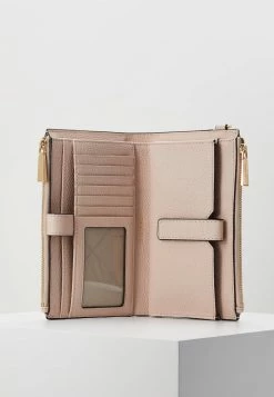 MICHAEL Michael Kors JET WRISTLET - Wallet - Soft Pink -MICHAEL Michael Kors shop 7ac28dc21ecd4df0843e084279015696