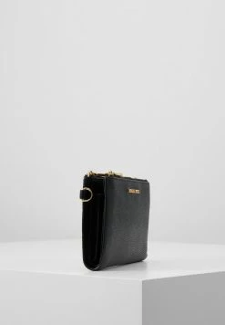 MICHAEL Michael Kors JET WRISTLET - Wallet - Black -MICHAEL Michael Kors shop 7e112c1abc1541199e3aac3c0bc6f992