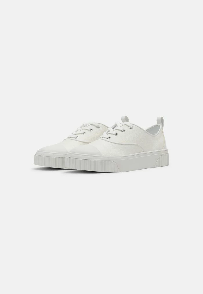 MICHAEL Michael Kors OLLIE LACE UP - Trainers - Optic White 5 MICHAEL Michael Kors OLLIE LACE UP - Trainers - Optic White - Image 3
