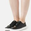 MICHAEL Michael Kors KEATON LACE UP - Trainers - Black 2 MICHAEL Michael Kors KEATON LACE UP - Trainers - Black -MICHAEL Michael Kors shop 8a9c7bcb7ee740e892c8b17624329967