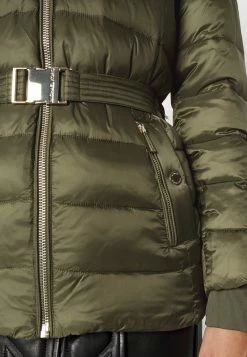 MICHAEL Michael Kors BELTED HORIZONTAL QUILTED PUFFER COAT WITH SNAP OFF - Winter Jacket - Khaki 15 MICHAEL Michael Kors BELTED HORIZONTAL QUILTED PUFFER COAT WITH SNAP OFF - Winter Jacket - Khaki -MICHAEL Michael Kors shop 94394a042f9a477a8563cdb01753906b