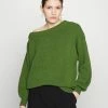 MICHAEL Michael Kors ONE BALOON - Jumper - Leaf Green -MICHAEL Michael Kors shop 95ed542fcde6467aaf66b762f7845e37